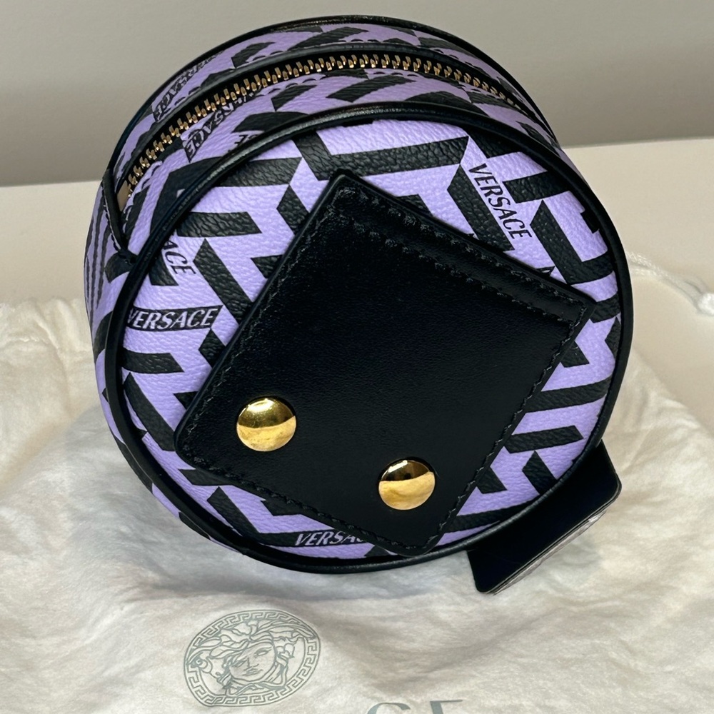 Versace La Greca Round Zip Pouch - Picture 5 of 11